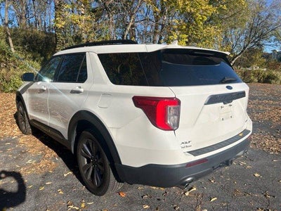 2023 Ford Explorer XLT 4WD