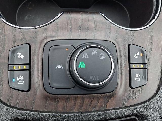 2023 GMC Acadia AWD Denali