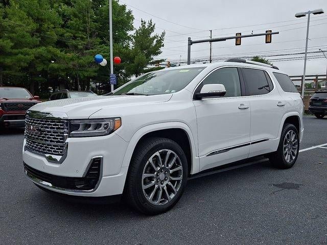 2023 GMC Acadia AWD Denali
