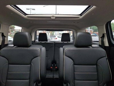 2023 GMC Acadia AWD Denali