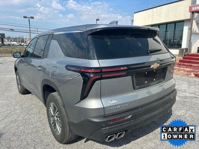 2024 Chevrolet Traverse LS w/1LS