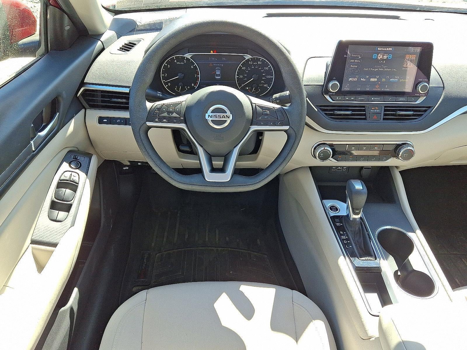 2022 Nissan Altima 2.5 SV Sedan