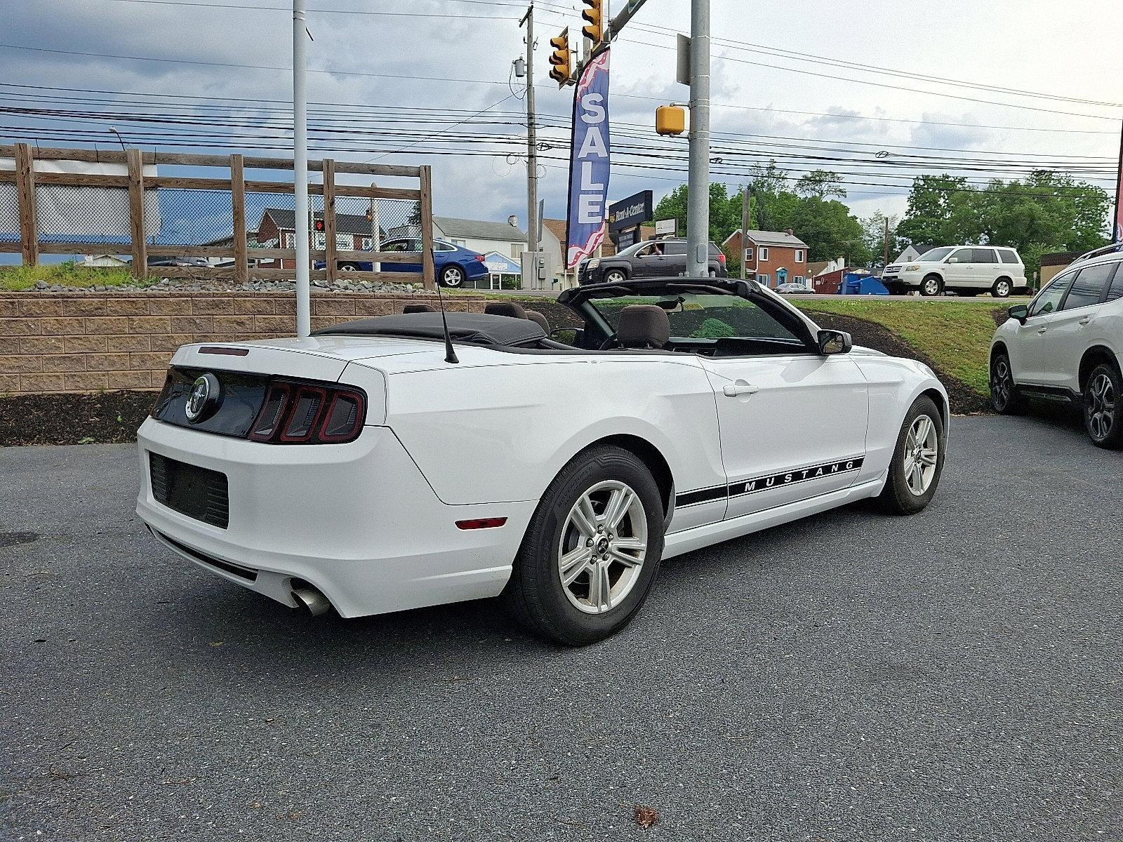 2014 Ford Mustang 2dr Conv V6