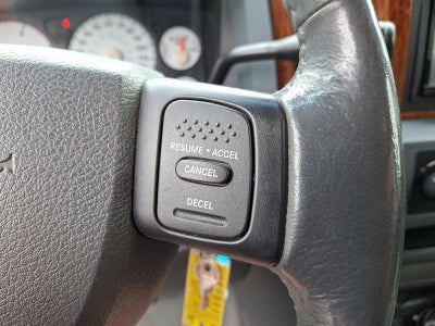 2006 Dodge Ram 2500 4WD Mega Cab 6.3 Ft Box SLT