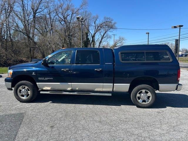 2006 Dodge Ram 2500 4WD Mega Cab 6.3 Ft Box SLT