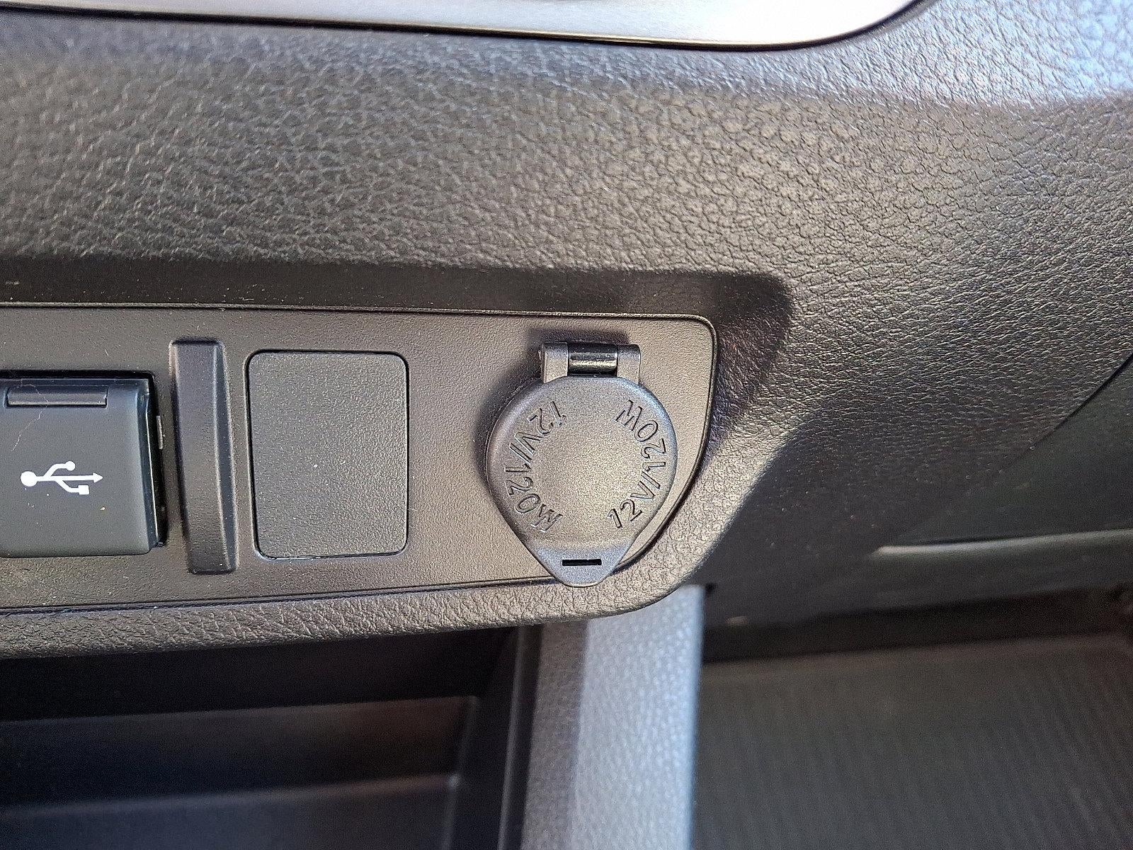 2022 Toyota Tacoma 4WD 4WD SR5 Double Cab 5' Bed V6 AT (Natl)