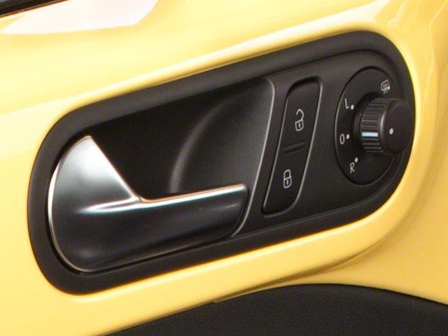 2012 Volkswagen Beetle 2dr Cpe Auto 2.5L w/Sound/Nav PZEV