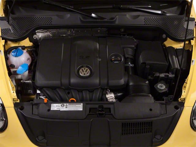 2012 Volkswagen Beetle 2dr Cpe Auto 2.5L w/Sound/Nav PZEV