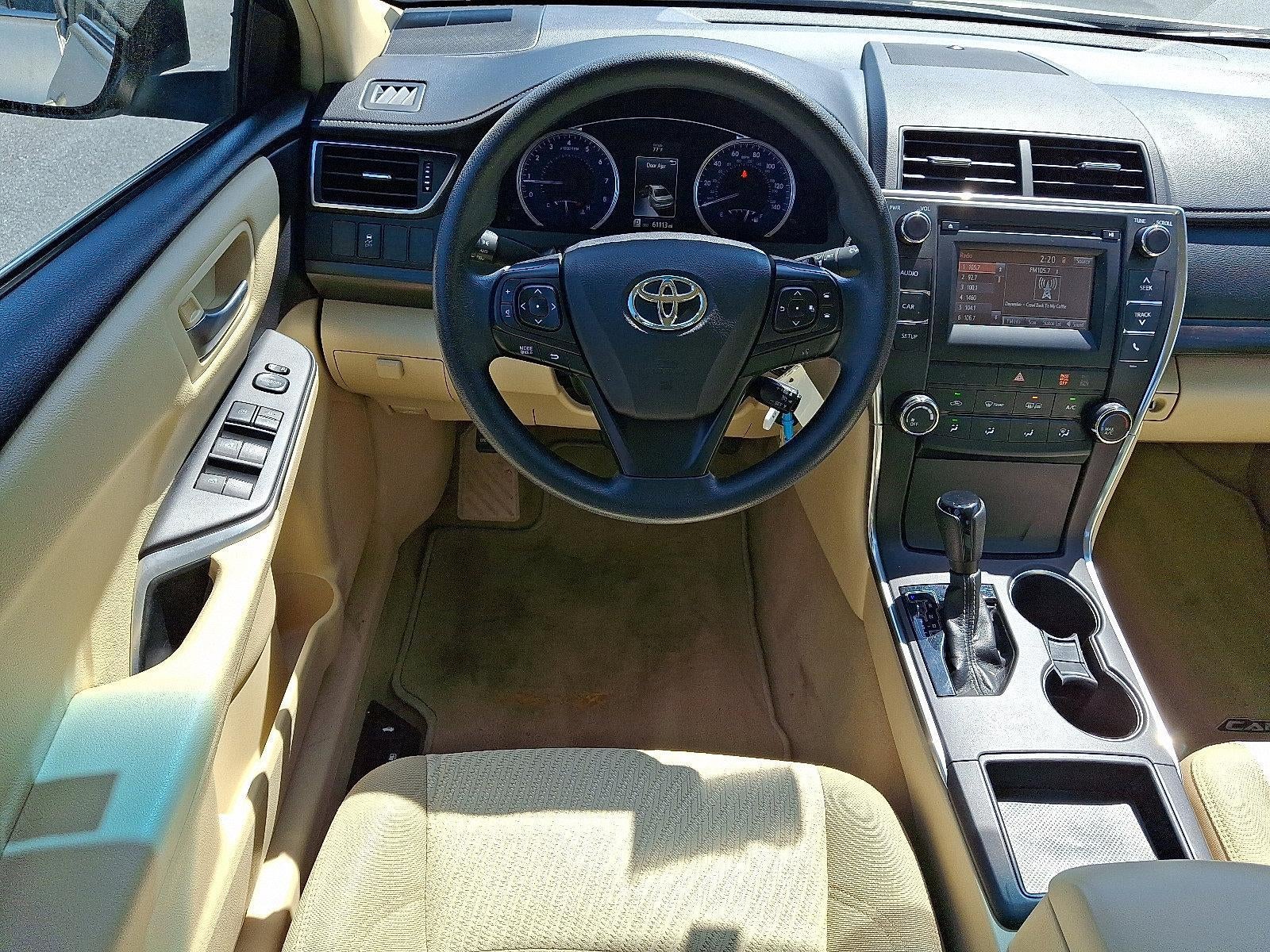 2017 Toyota Camry LE Auto (SE)