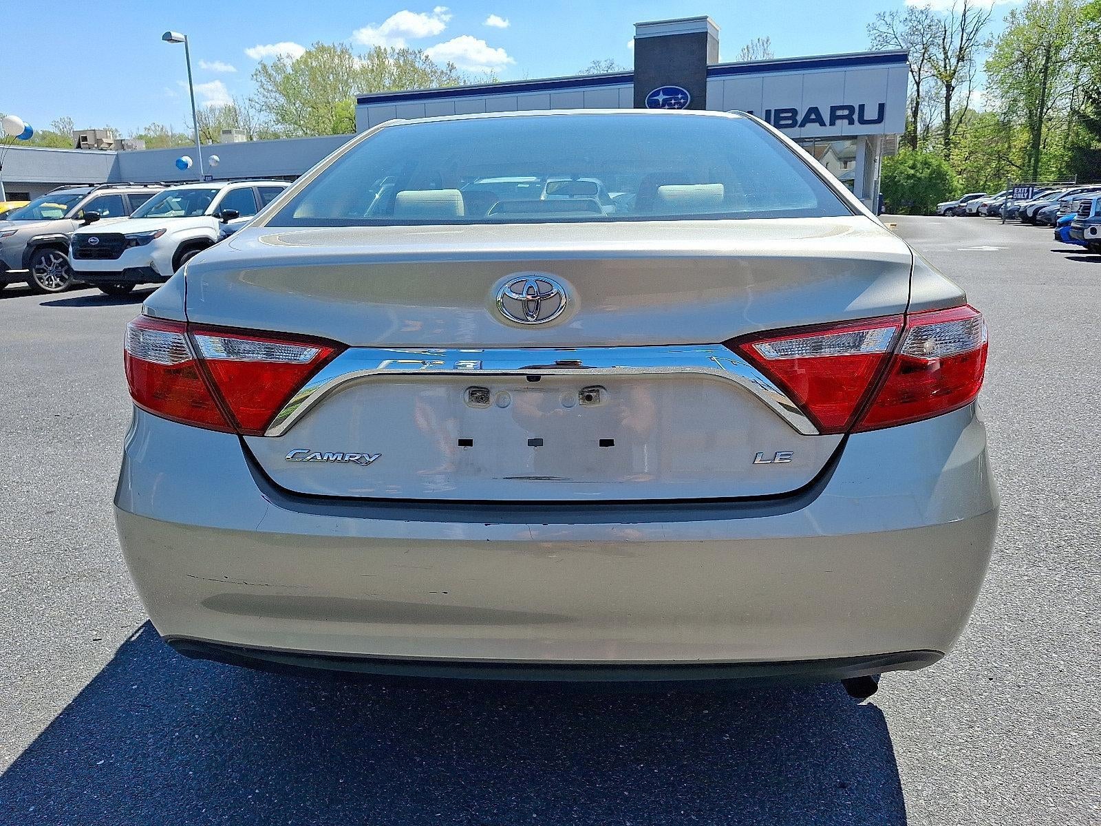 2017 Toyota Camry LE Auto (SE)
