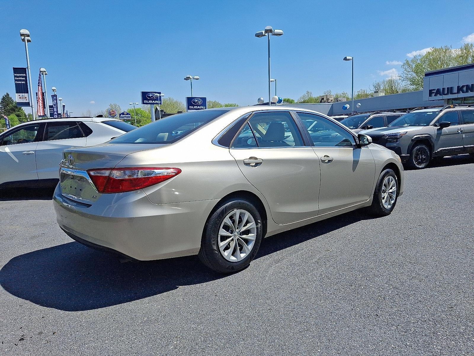 2017 Toyota Camry LE Auto (SE)