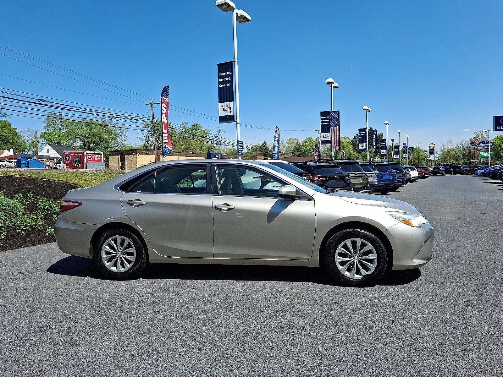 2017 Toyota Camry LE Auto (SE)