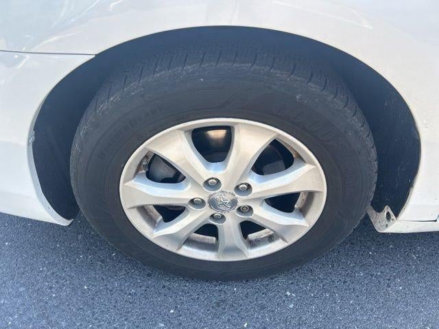 2011 Toyota Camry 4dr Sdn V6 Auto XLE (Natl)