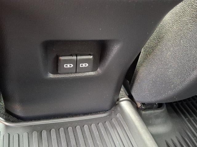 2022 Toyota RAV4 Hybrid XLE AWD (Natl)