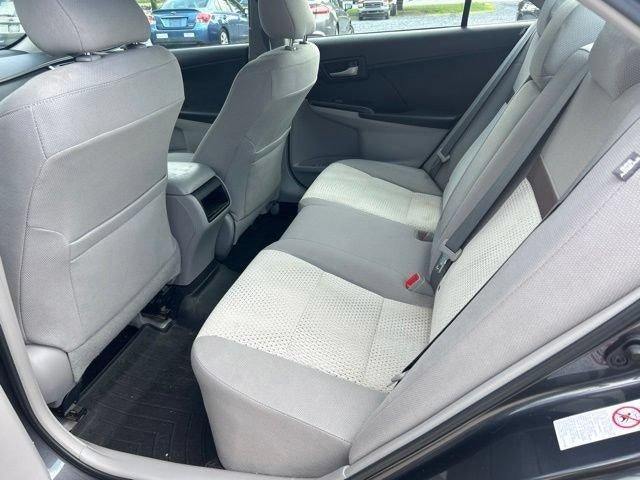 2012 Toyota Camry 4dr Sdn I4 Auto LE (Natl)
