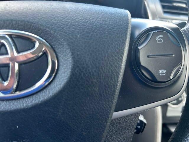 2012 Toyota Camry 4dr Sdn I4 Auto LE (Natl)
