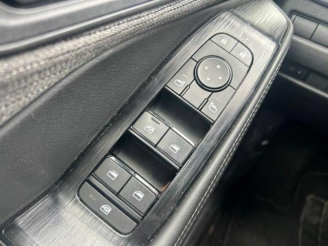 2022 Nissan Rogue AWD SV