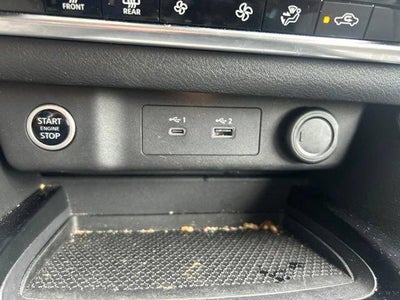 2022 Nissan Rogue AWD SV