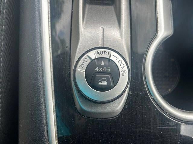 2017 Nissan Pathfinder 4x4 S