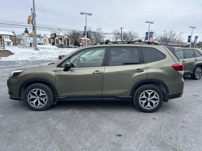 2024 Subaru Forester Premium AWD