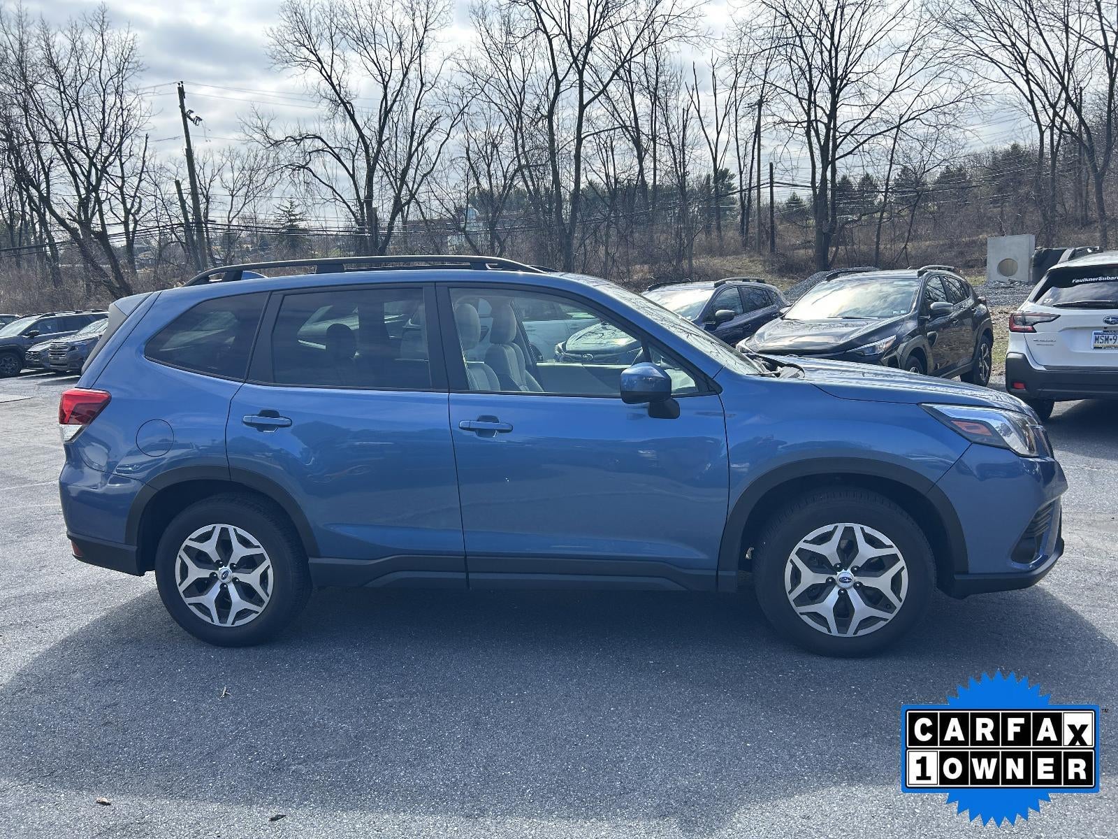 2022 Subaru Forester Premium CVT
