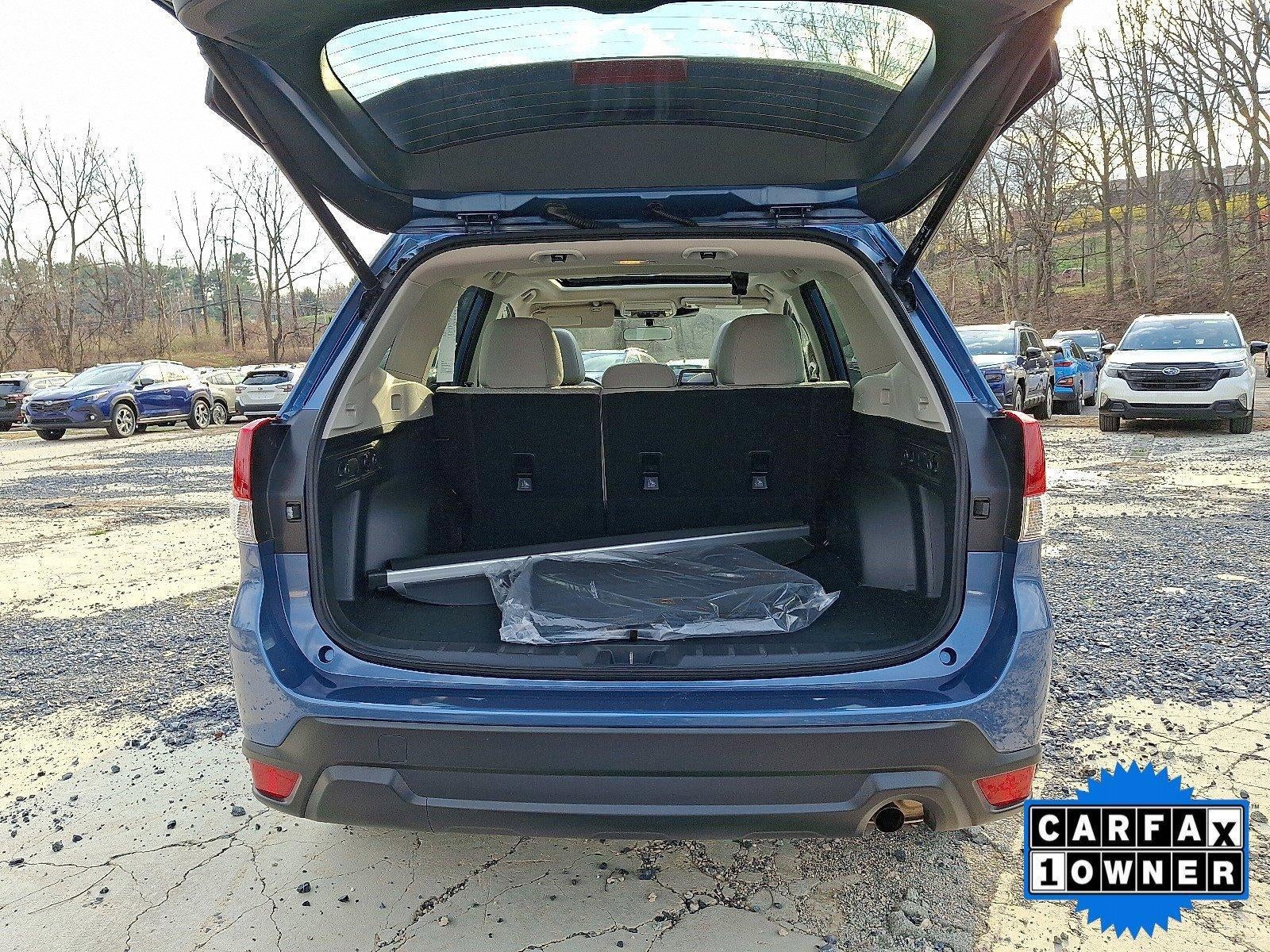 2022 Subaru Forester Premium CVT