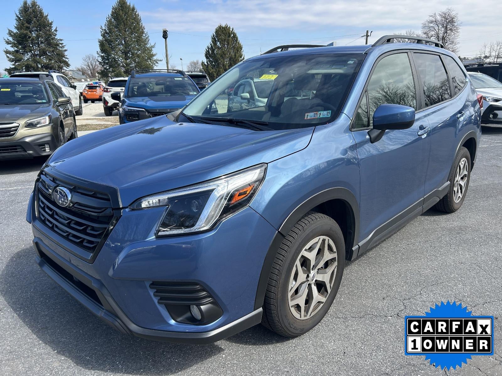 2022 Subaru Forester Premium CVT