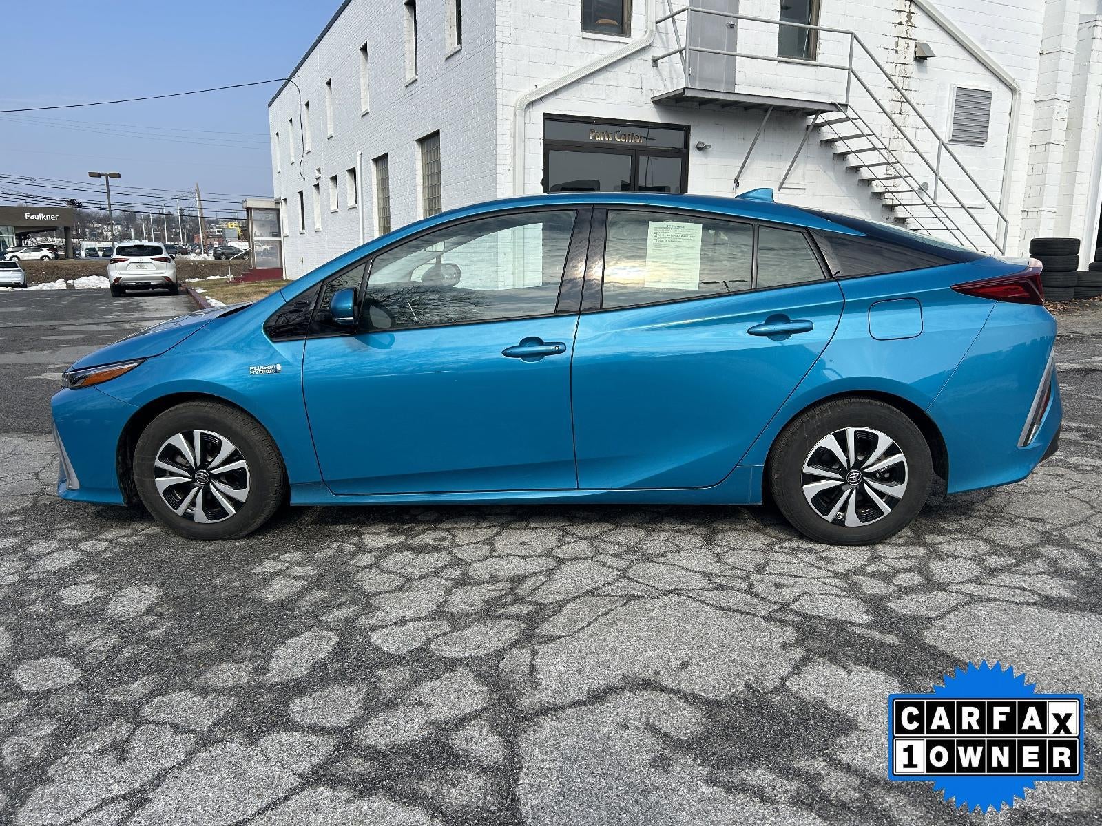 2018 Toyota Prius Prime Plus (Natl)