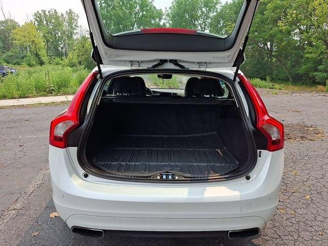 2016 Volvo V60 4dr Wgn T5 Premier AWD