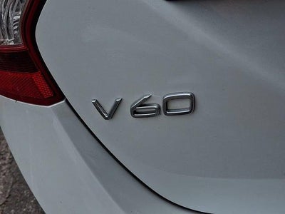 2016 Volvo V60 4dr Wgn T5 Premier AWD