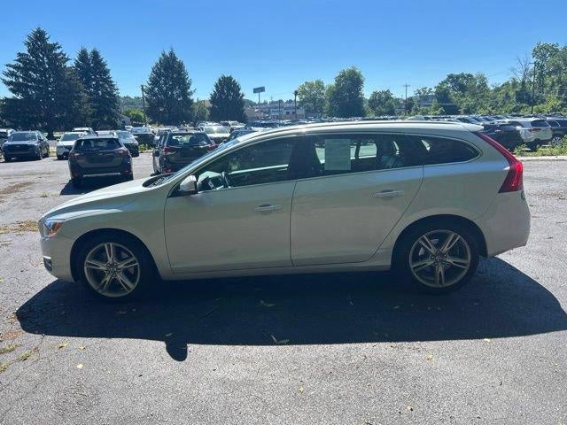 2016 Volvo V60 4dr Wgn T5 Premier AWD