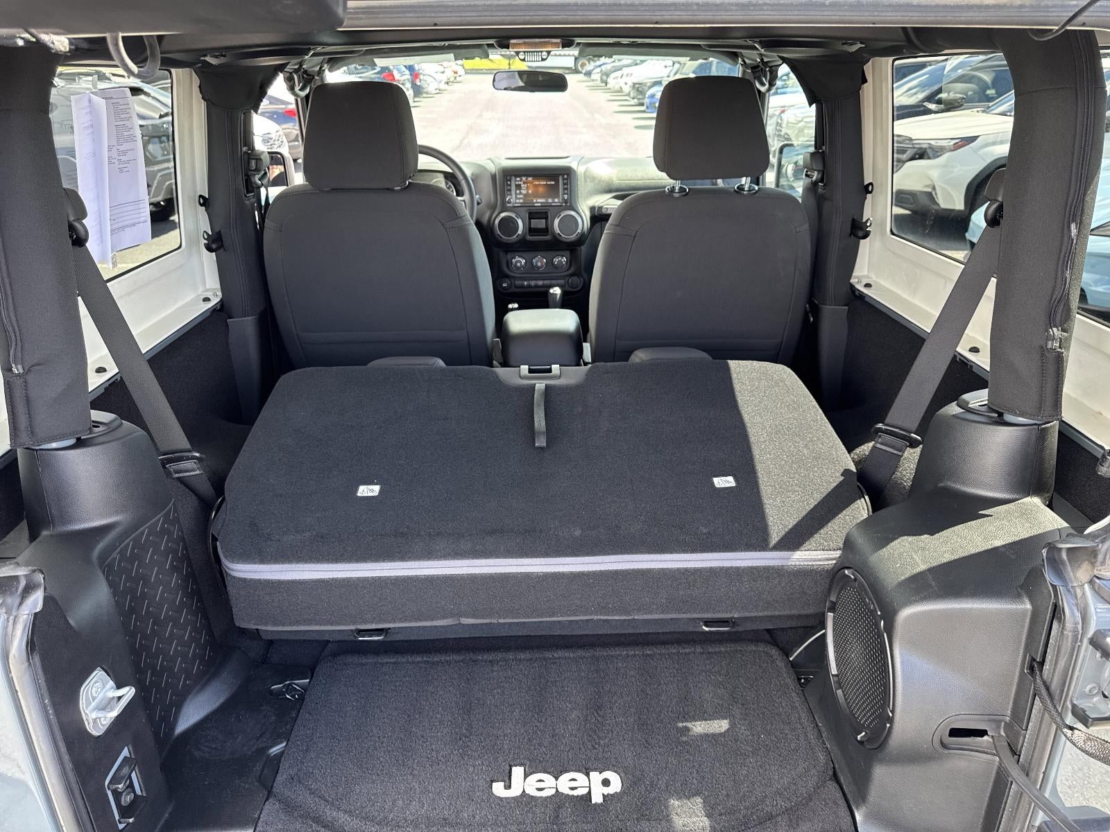 2014 Jeep Wrangler 4WD 2dr Willys Wheeler