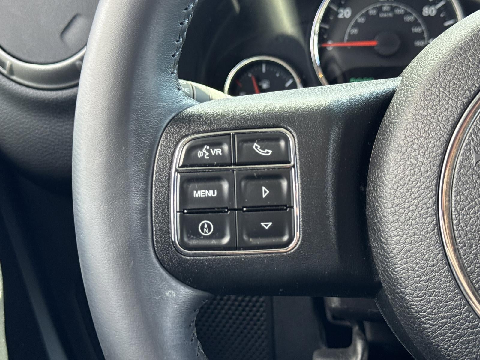 2014 Jeep Wrangler 4WD 2dr Willys Wheeler