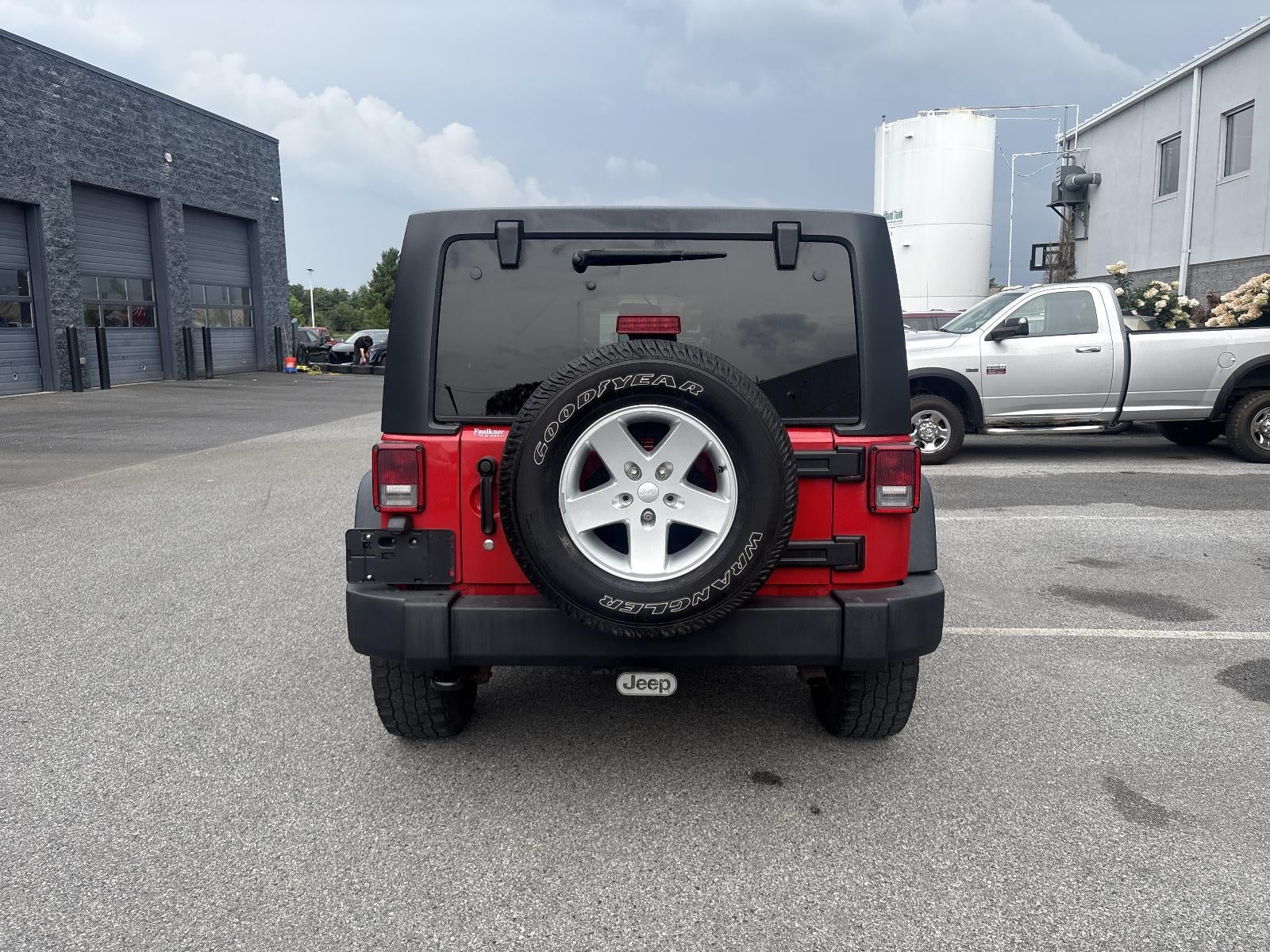 2014 Jeep Wrangler Unlimited 4WD 4dr Sport