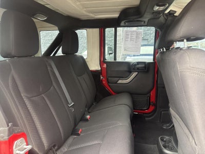 2014 Jeep Wrangler Unlimited 4WD 4dr Sport