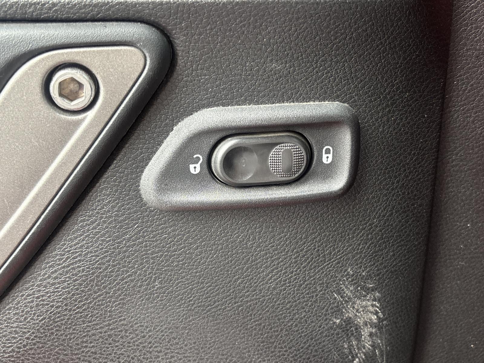 2014 Jeep Wrangler Unlimited 4WD 4dr Sport