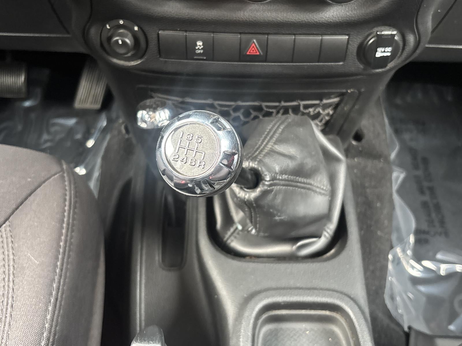 2014 Jeep Wrangler Unlimited 4WD 4dr Sport