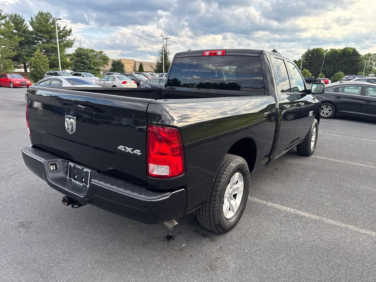 2018 RAM 1500 Express 4x4 Quad Cab 6'4" Box