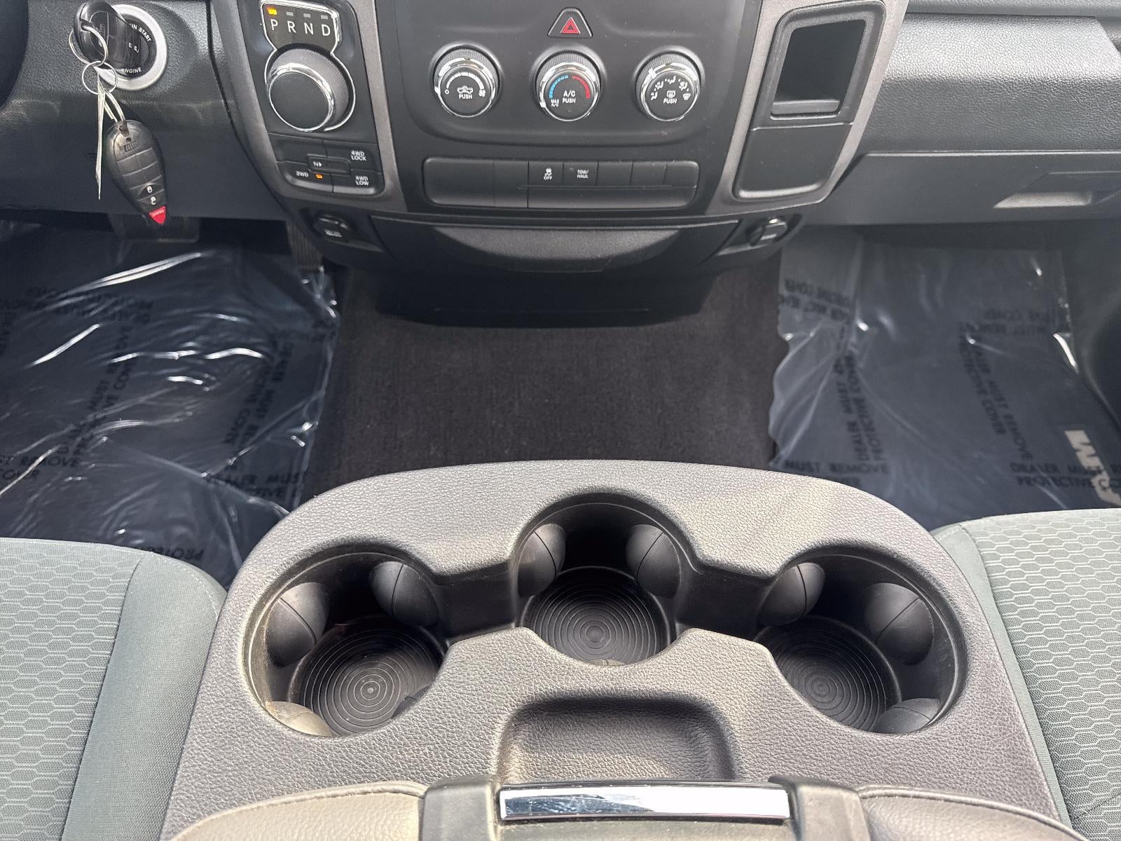 2018 RAM 1500 Express 4x4 Quad Cab 6'4" Box