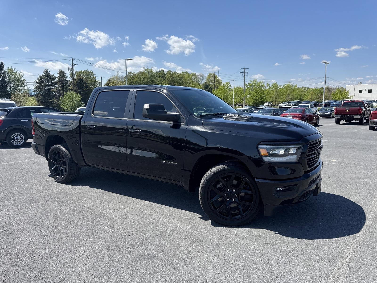 2023 RAM 1500 Laramie 4x4 Crew Cab 5'7" Box
