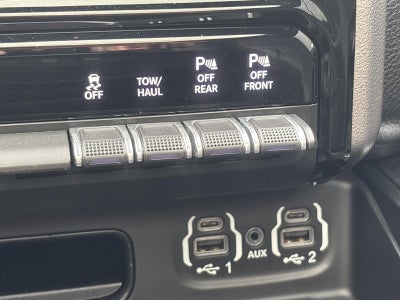 2023 RAM 1500 Laramie 4x4 Crew Cab 5'7" Box