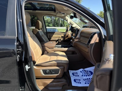 2019 RAM 1500 Longhorn 4x4 Crew Cab 5'7" Box
