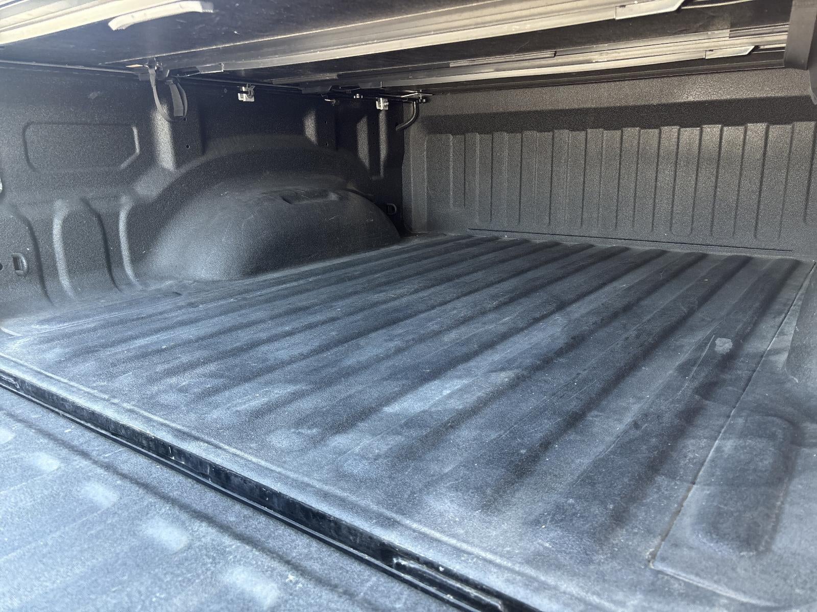2019 RAM 1500 Longhorn 4x4 Crew Cab 5'7" Box