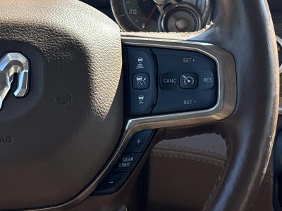 2019 RAM 1500 Longhorn 4x4 Crew Cab 5'7" Box