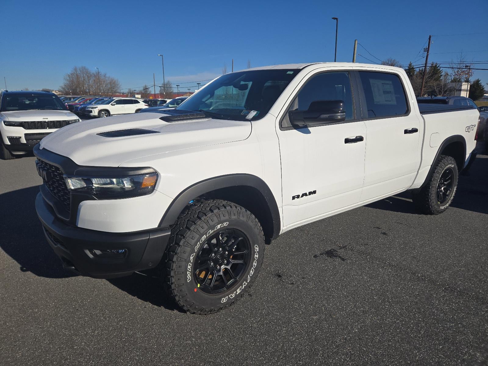 2026 RAM 1500 Rebel 4x4 Crew Cab 5'7" Box