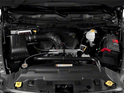 2011 RAM 1500 4WD Crew Cab 5.7 Ft Box Laramie