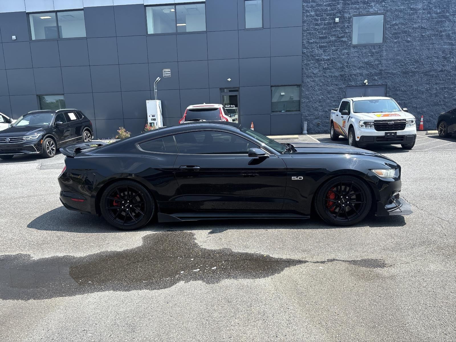 2016 Ford Mustang 2dr Fastback GT