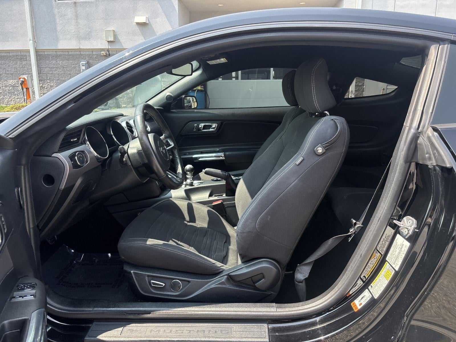 2016 Ford Mustang 2dr Fastback GT