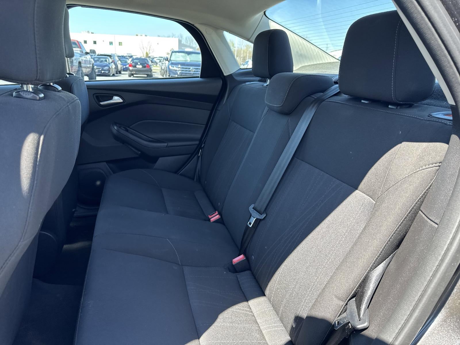 2016 Ford Focus 4dr Sdn SE