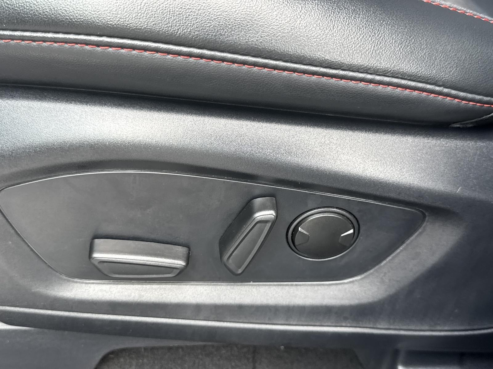 2025 Ford Explorer ST-Line 4WD
